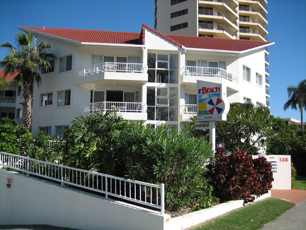 Le Beach Apartments Gold Coast Room photo